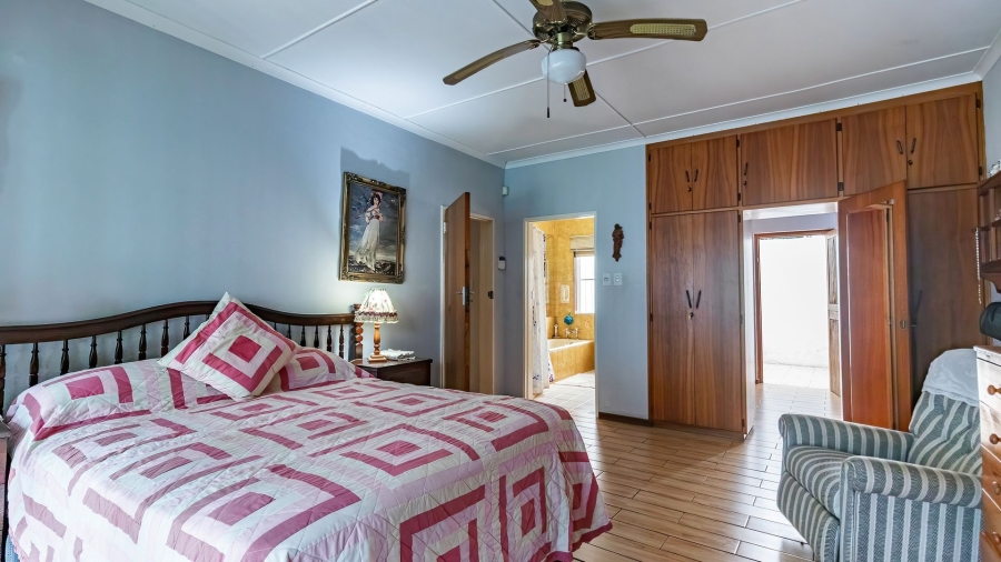 3 Bedroom Property for Sale in Kaffrarian Heights Eastern Cape